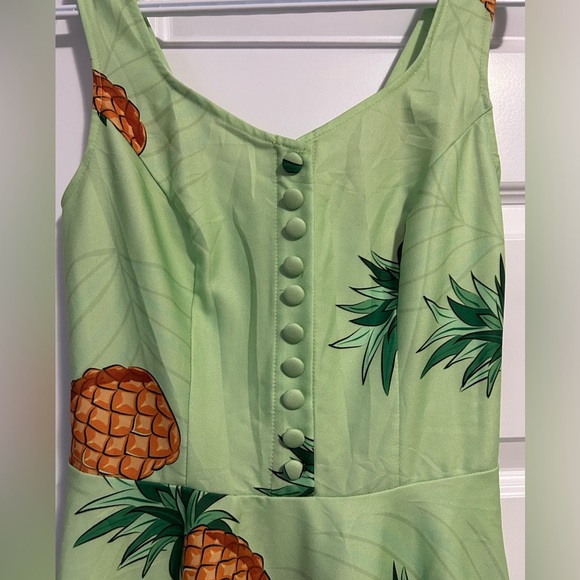 Retro Tropical Pineapple Print Midi Dress with Covered Buttons - Picture 3 of 5